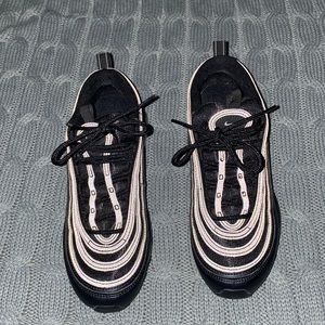 Nike air max womens shoes